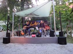 Viertelpoet Open Air in Mahns Chateau