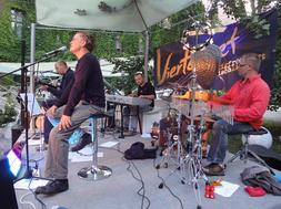 VIERTELPOET live in der LOUNGE57 in Halle!