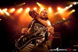 In Concert: The Hitman Hearts / Headz Up King