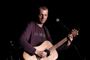 Wiglaf Droste mit Ralph Schüller & Band